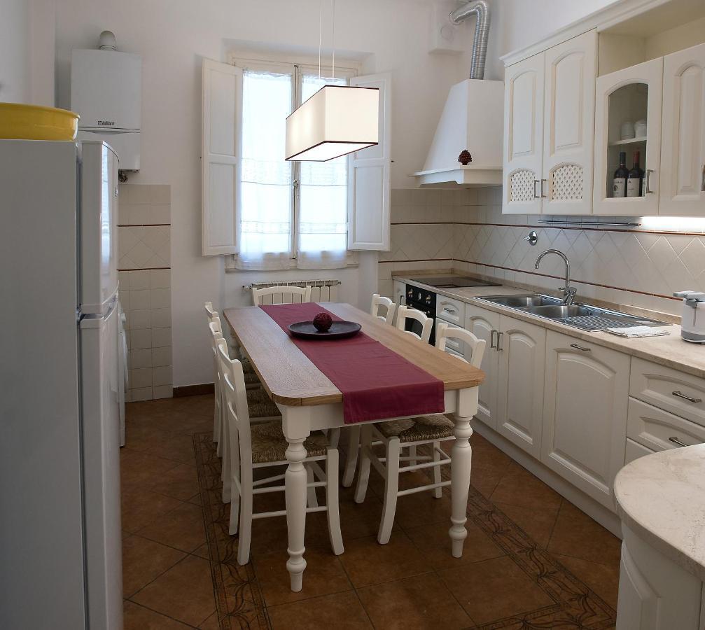 Wine Apartments Florence Bolgheri Bagian luar foto