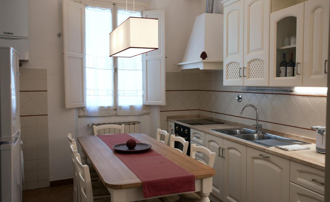 Wine Apartments Florence Bolgheri Bagian luar foto